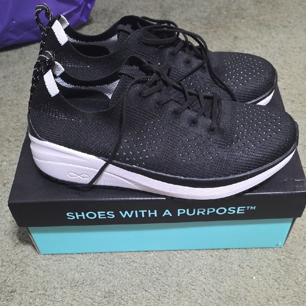 Women's Black Knit Sneakers
